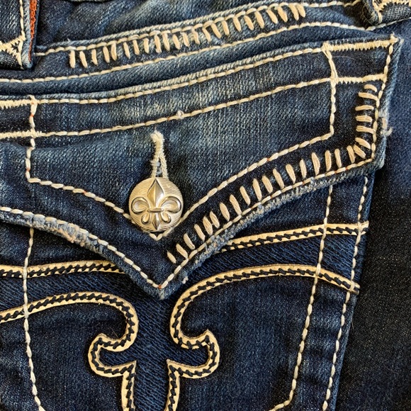 Rock Revival Jeans - Picture 8 of 9